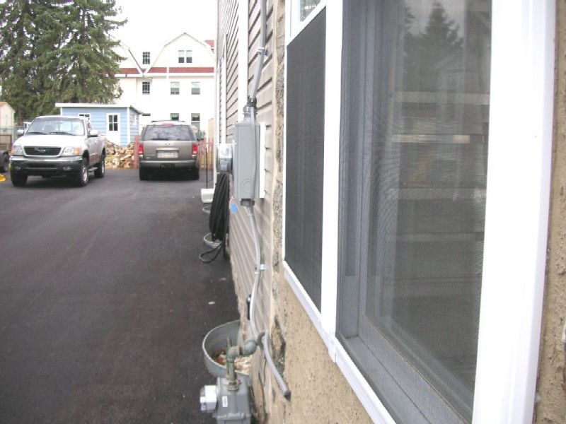 Image 4 of 16  -  98 kB